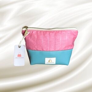 Handmade Cosmetic Bag- Vintage Matelasse Cotton Fabric - Vinyl Base